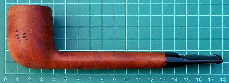 Lorenzo Canadian shape Spot-carved pipe